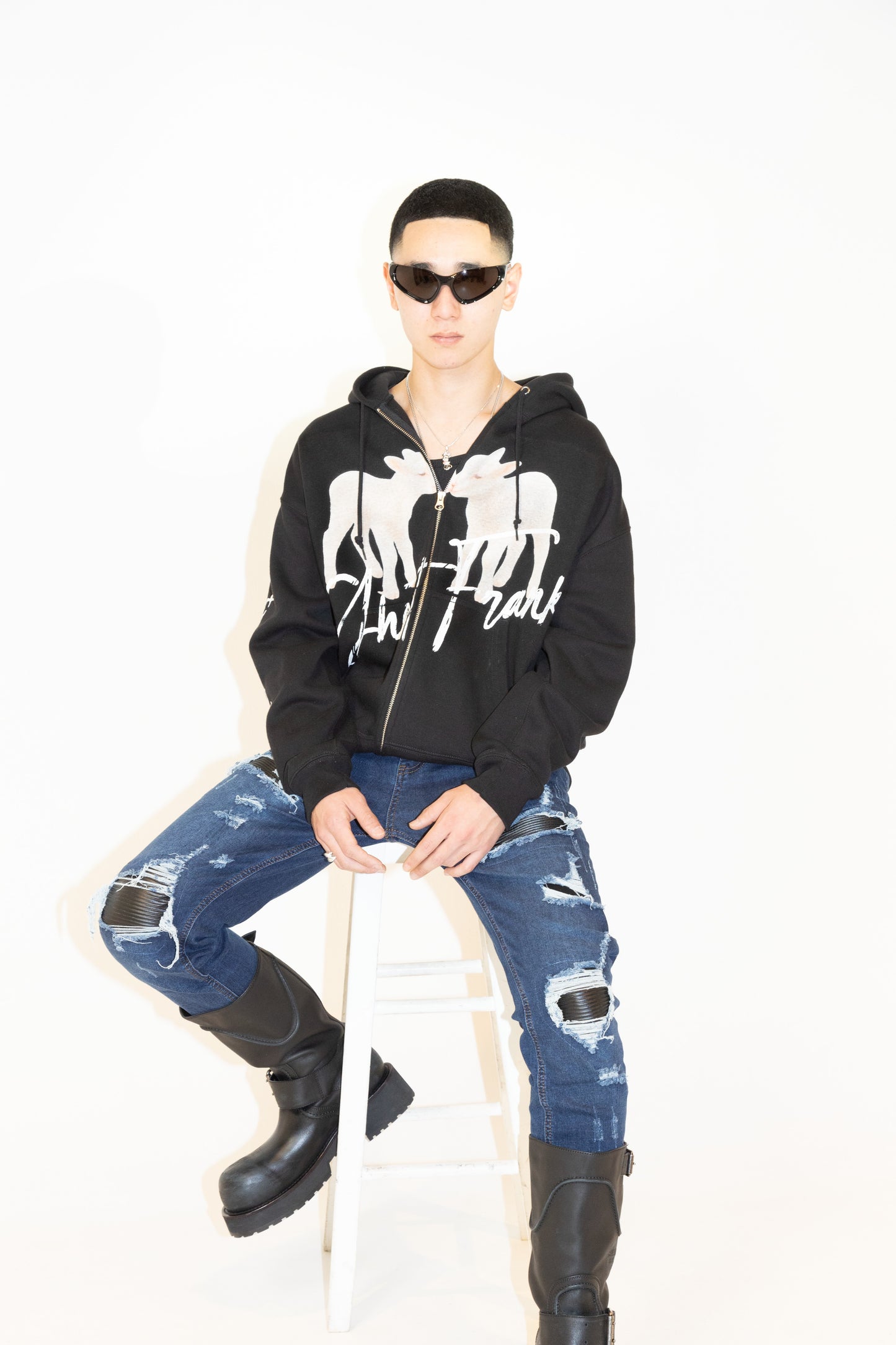 SWEAT ZIP-UP HOODIE (BLACK) / ブラック ジップアップ フーディ（黒）